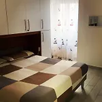 בית נופש Casa Miconi Beach קפראיה